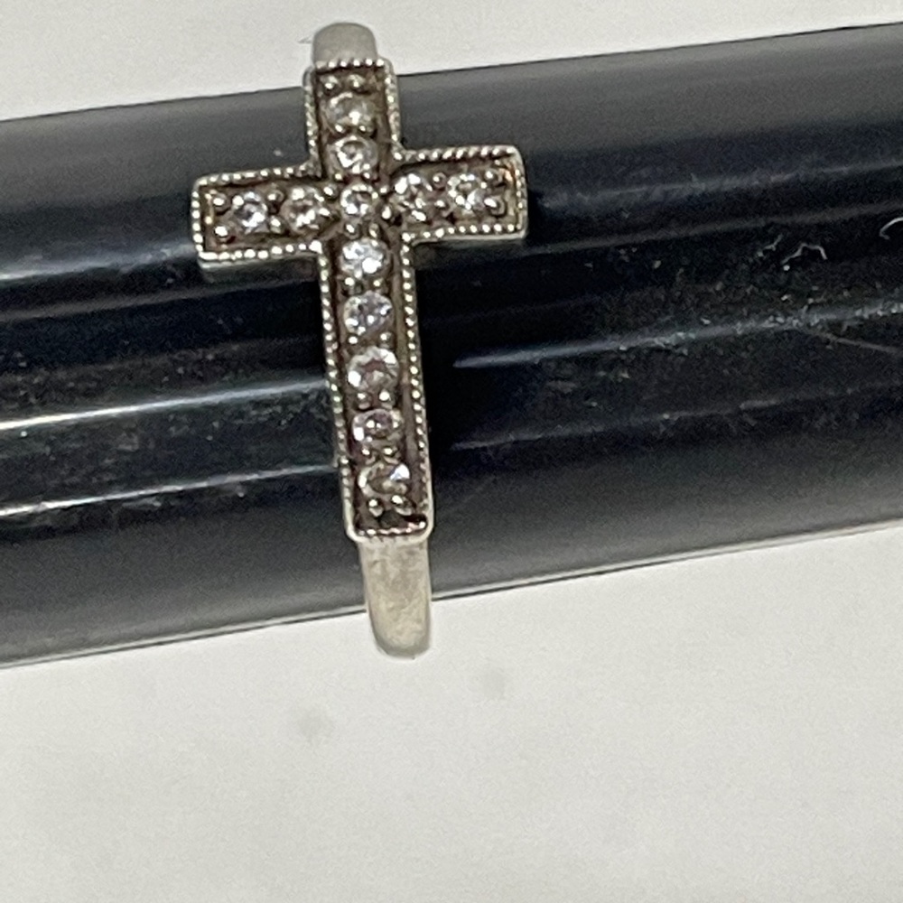 Sterling Silver Cross Ring size 6.5 weight 2.25 - Picture 6 of 6